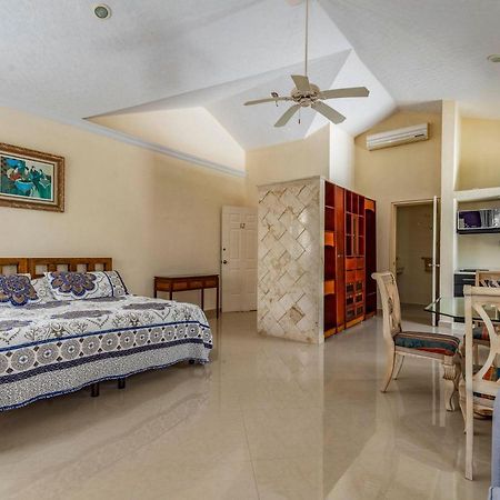 Casona Del Sol Apartment Cancún Exterior foto